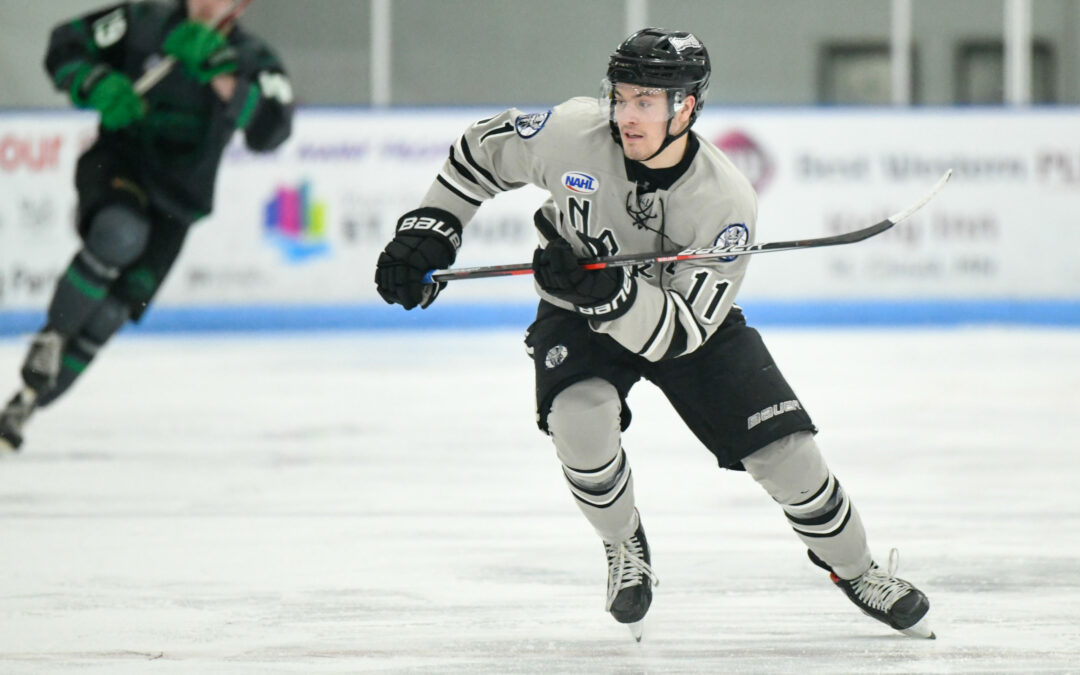 HANSON MAKES NCAA COMMITMENT TO AUGSBURG